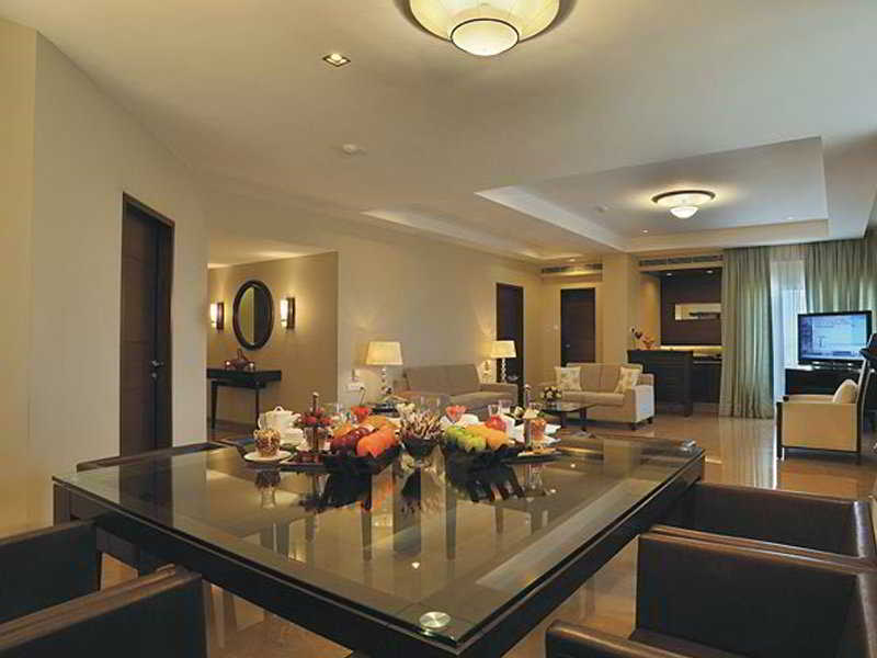 Grand Mercure Vadodara Surya Palace Habitación foto